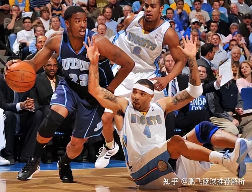 76人完胜猛龙，恩比德扛起全队