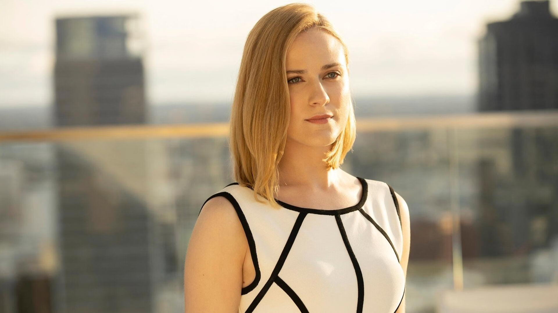 开云体育app-引擎蜂鸣，深圳街道上黄蜂族群的终极狩猎