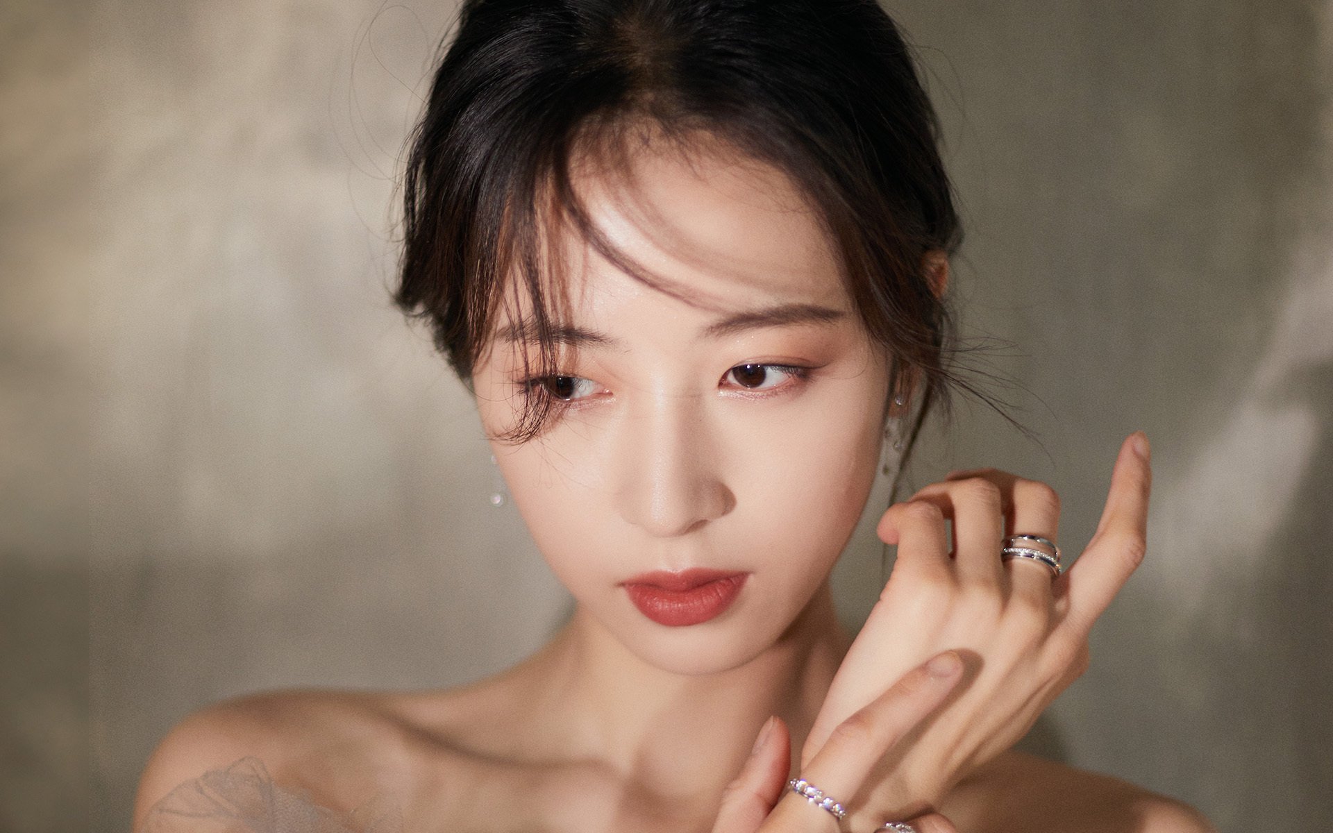 风雪夜行人，小贾伦·杰克逊如何用防守密钥，在焦点之夜掀翻西部狼群