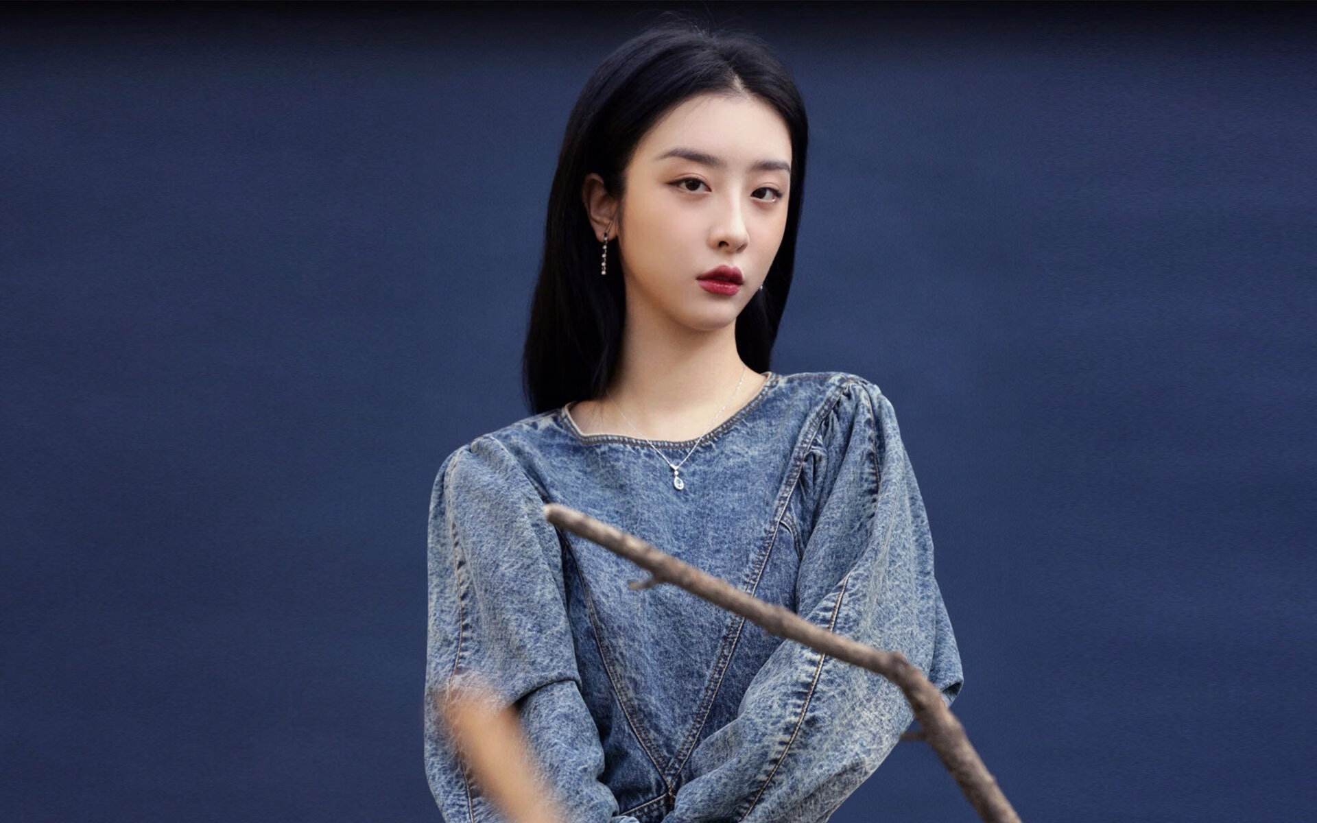 孤星照耀抢七夜,东契奇在冰与火中刻下里程碑