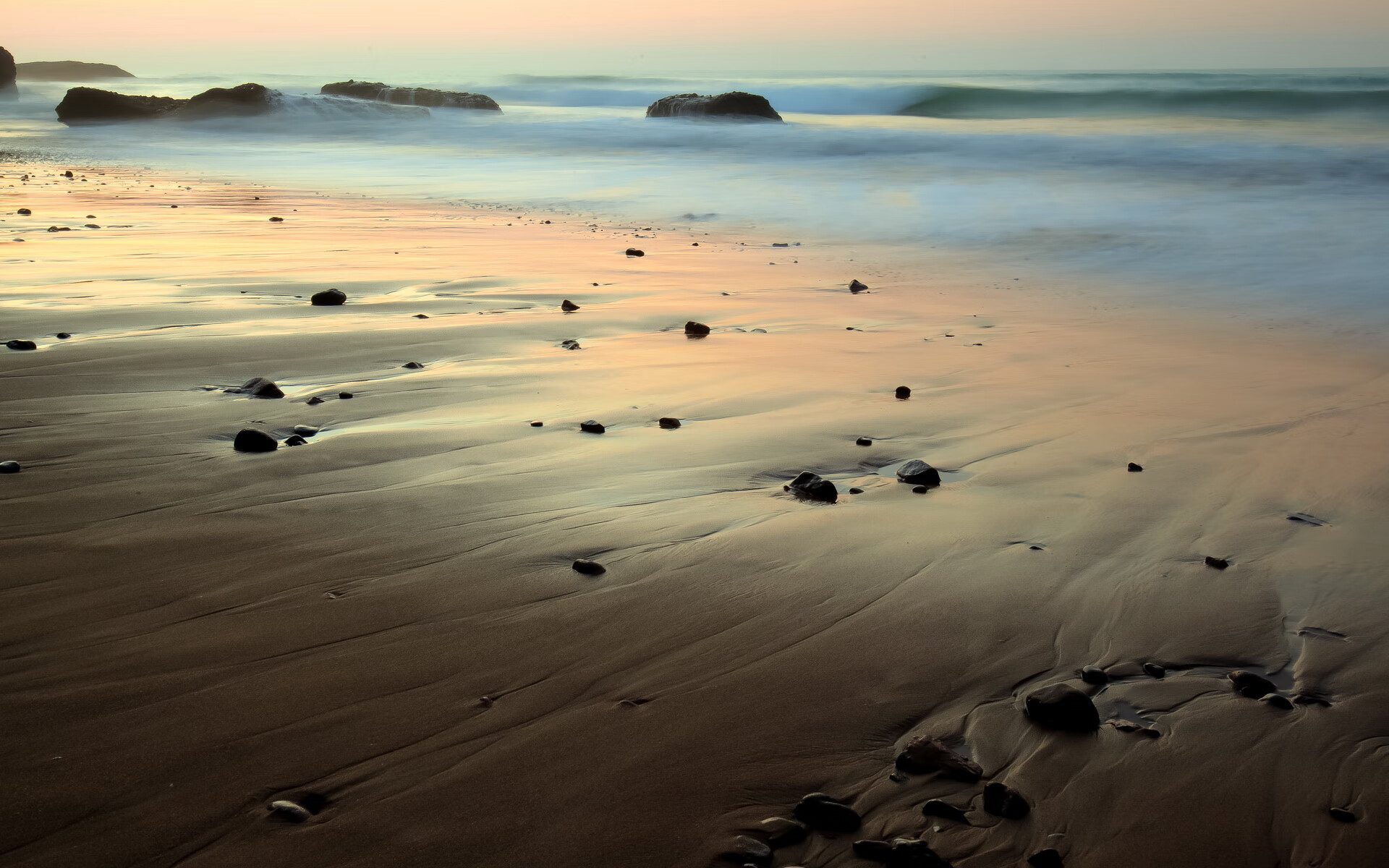 跨洲友谊赛爆冷!澳大利亚国家队5-2横扫曼城,库尔图瓦多次神扑成转折点