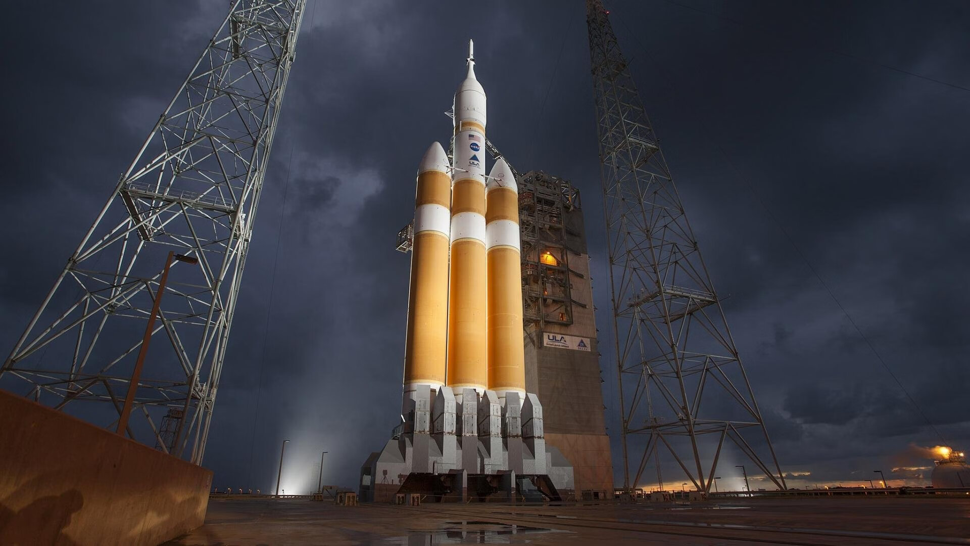 绿茵场上的双重奏鸣，佩德里的魔法时刻与北非之鹰的锐利撕裂