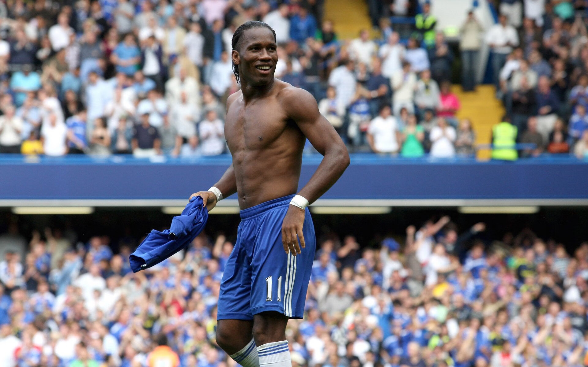 钢铁防线与孤勇领袖，解析伊朗如何啃下澳大利亚这块硬骨头