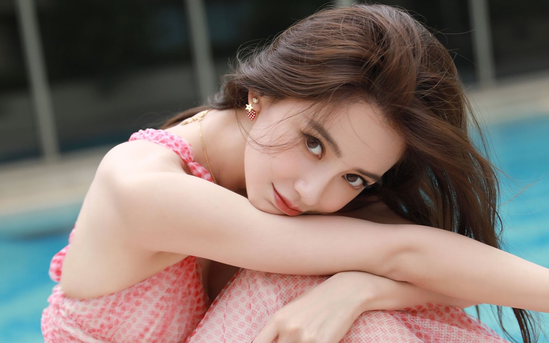 超新星的咆哮与精密机器，当爱德华兹撕裂夜空，鹈鹕战术的铁幕已悄然落下