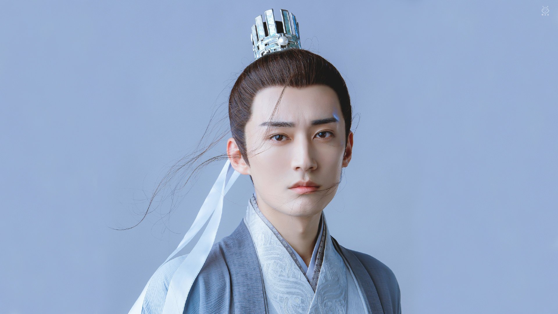 桥梁，当法比尼奥的火山熔岩，汇入秘鲁的安第斯韵律