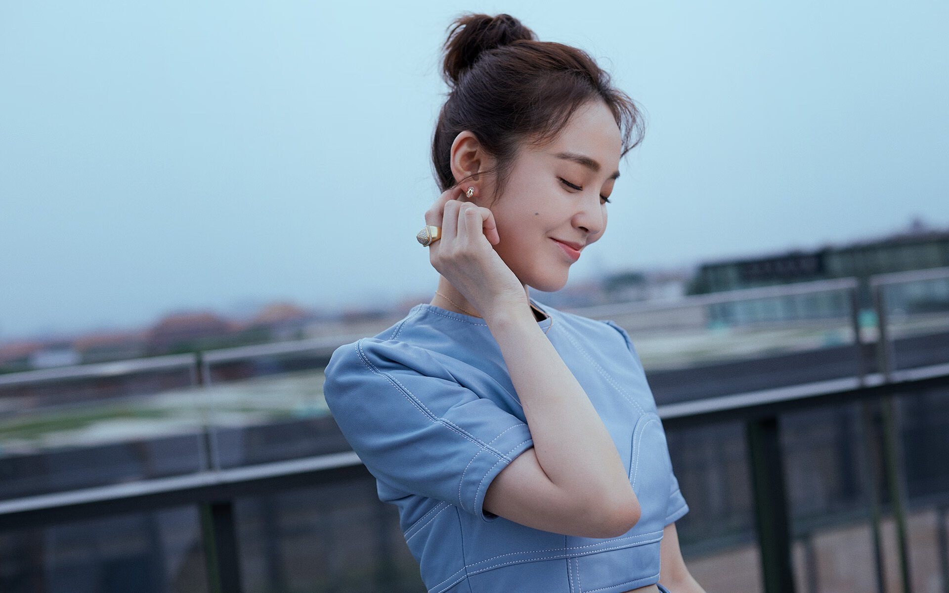 里昂蓝与荷兰橙的交响中，佩德里独奏未来乐章