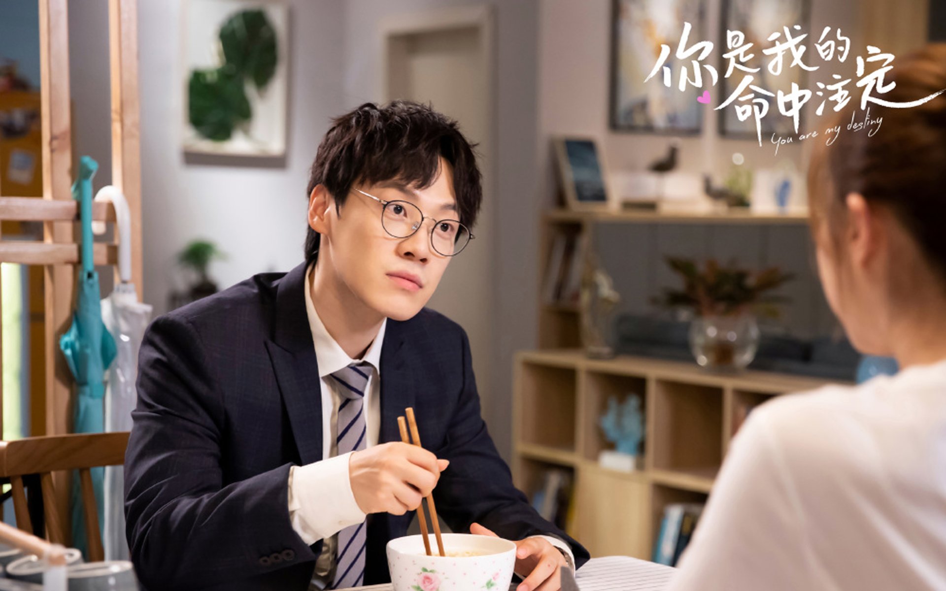 根据您的要求,我为您构思了以下标题和文章